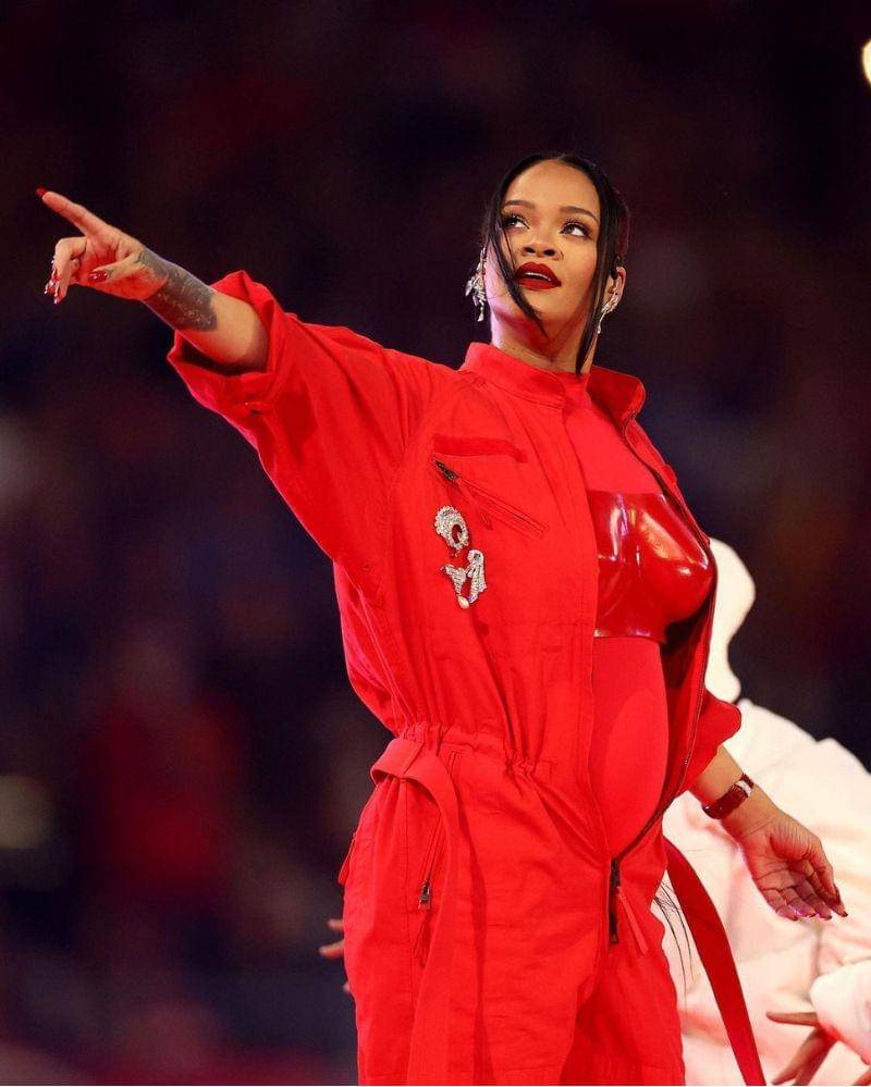 Instagram.com/@enews