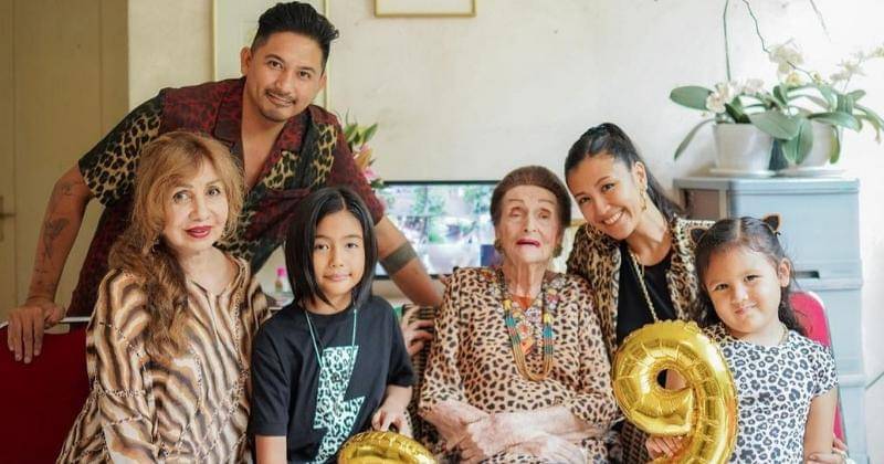 Instagram.com/mrssharena