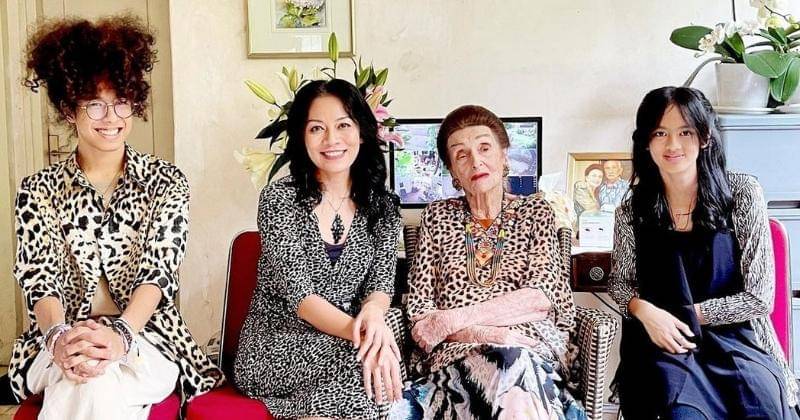 Instagram.com/deelestari