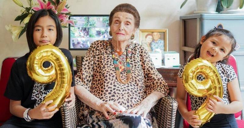 Instagram.com/mrssharena