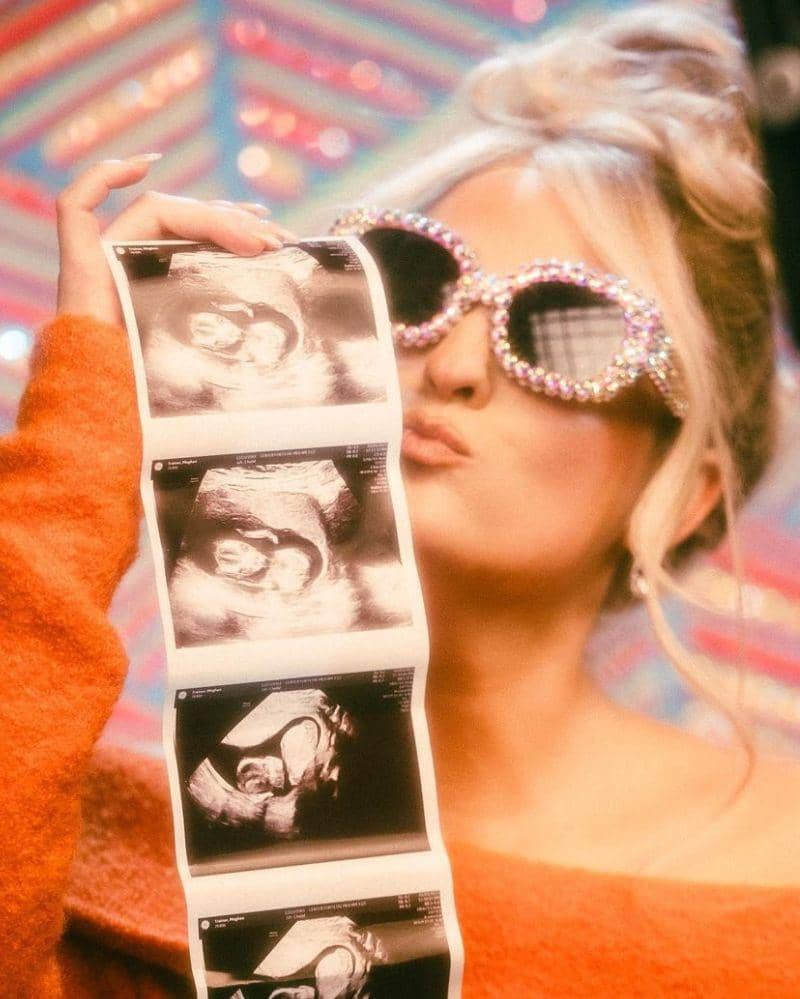 Instagram.com/@meghantrainor