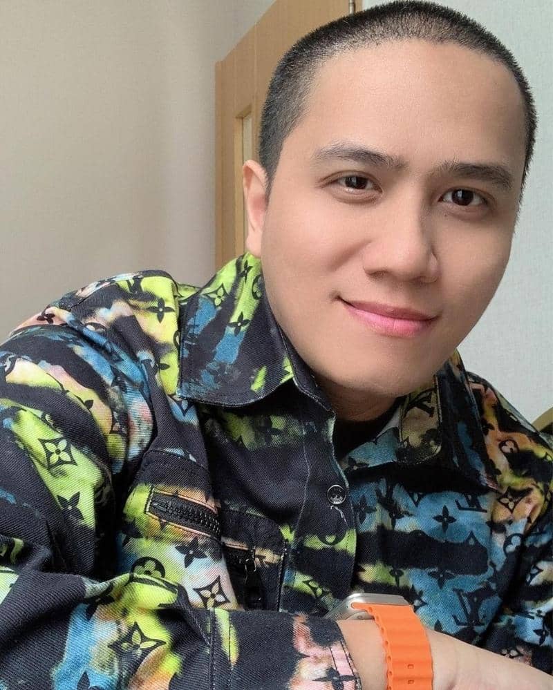 Instagram.com/ressaherlambang