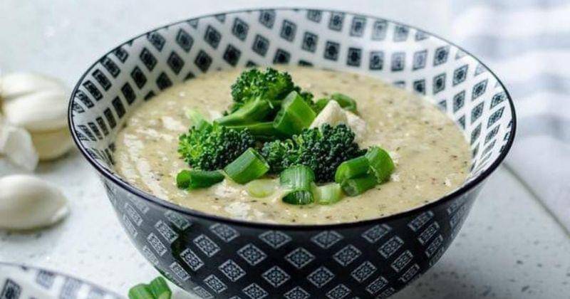 Instagram.com/surabaya_hotel_school