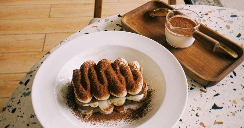 Instagram.com/dessertbydare
