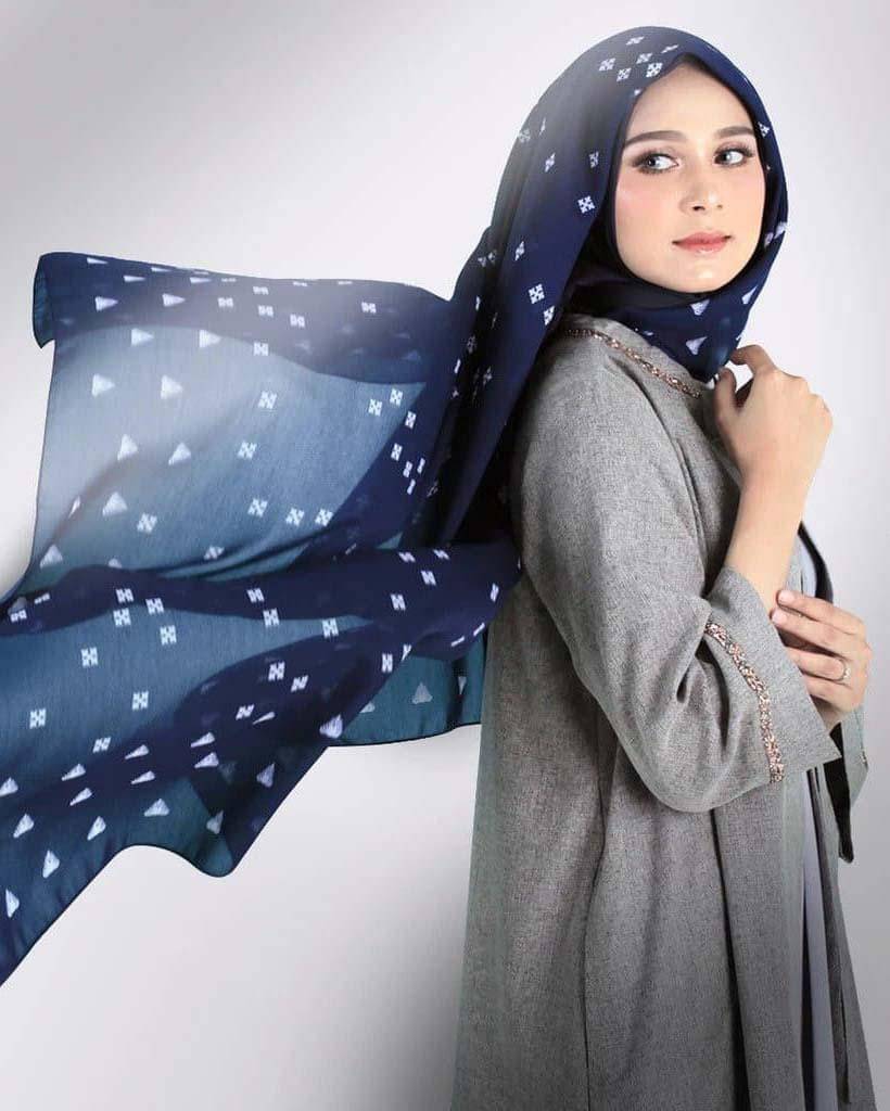 Instagram.com/shafiramuslimfashion