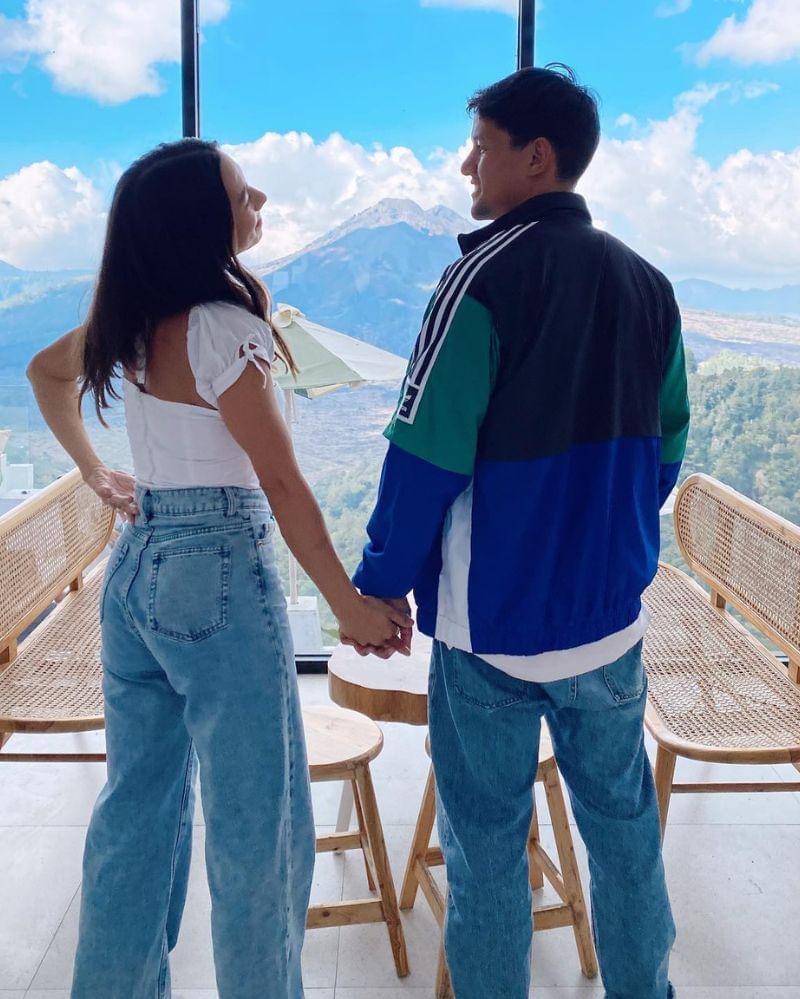 Instagram.com/jenniferbachdim