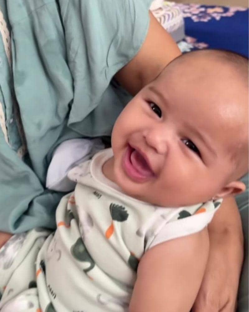 Instagram.com/@fitriarasyidi