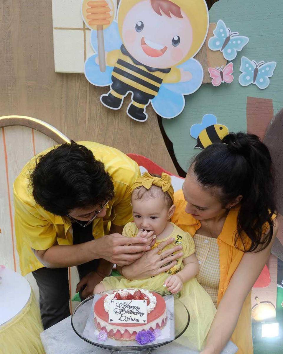 Instagram.com/nadinelist