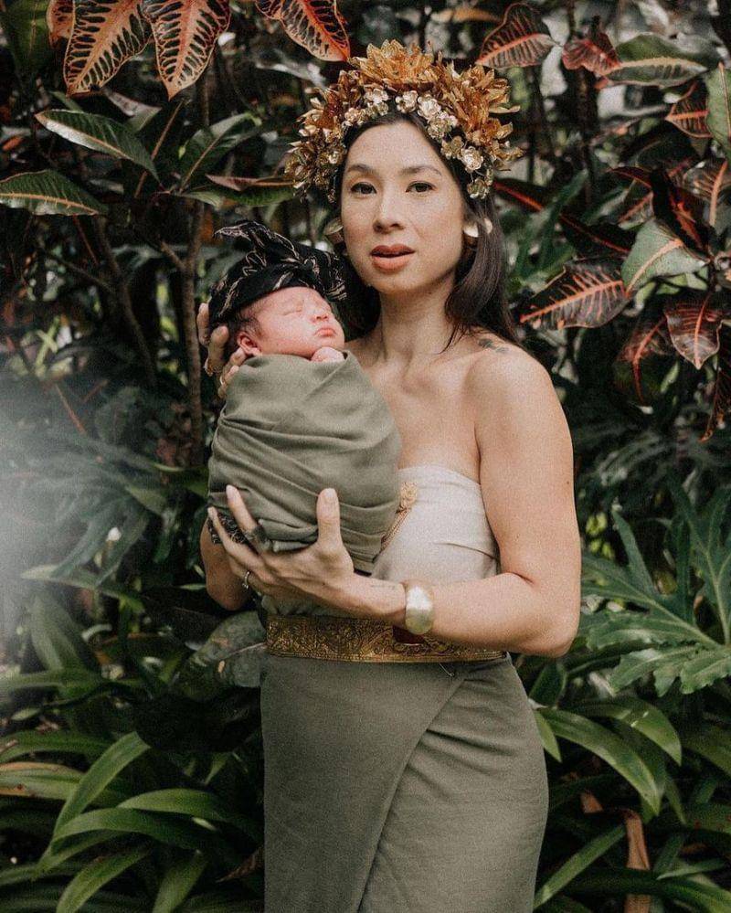 Instagram.com/jenniferbachdim