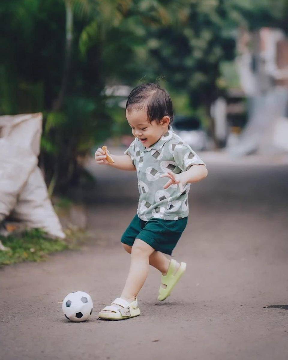 Instagram.com/dindahw