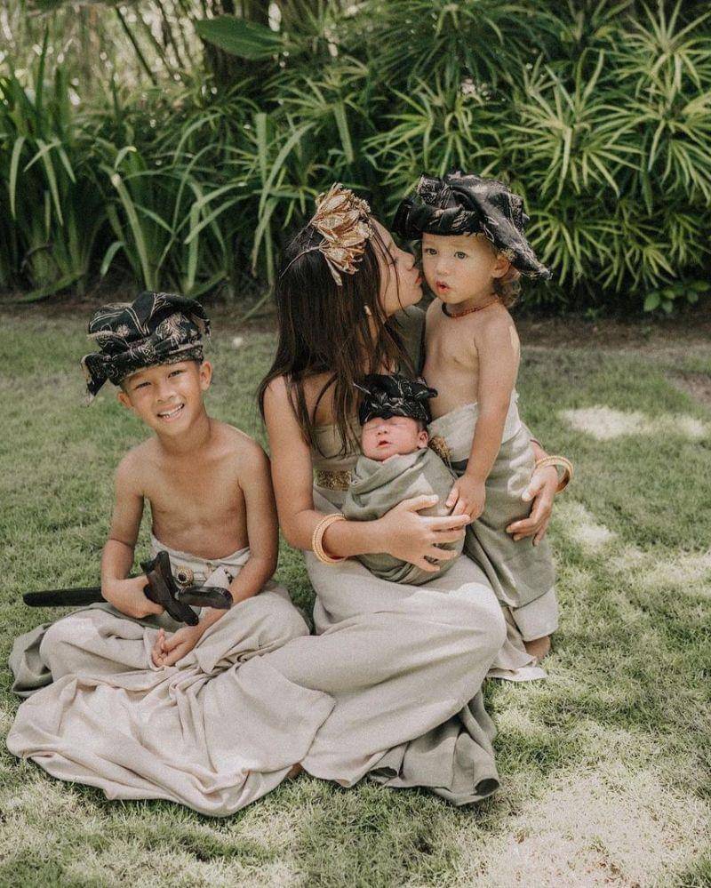 Instagram.com/jenniferbachdim