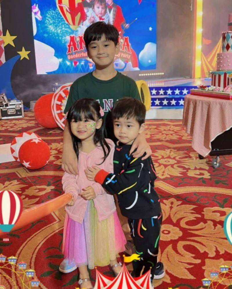 Instagram Story/syahnazs