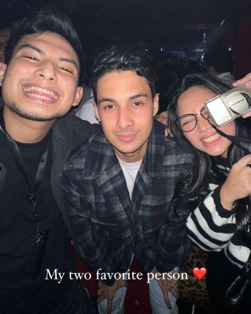 Instagram.com/rachelvennya