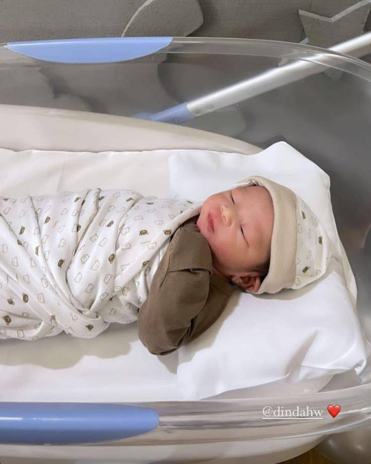 Instagram.com/rey_mbayang