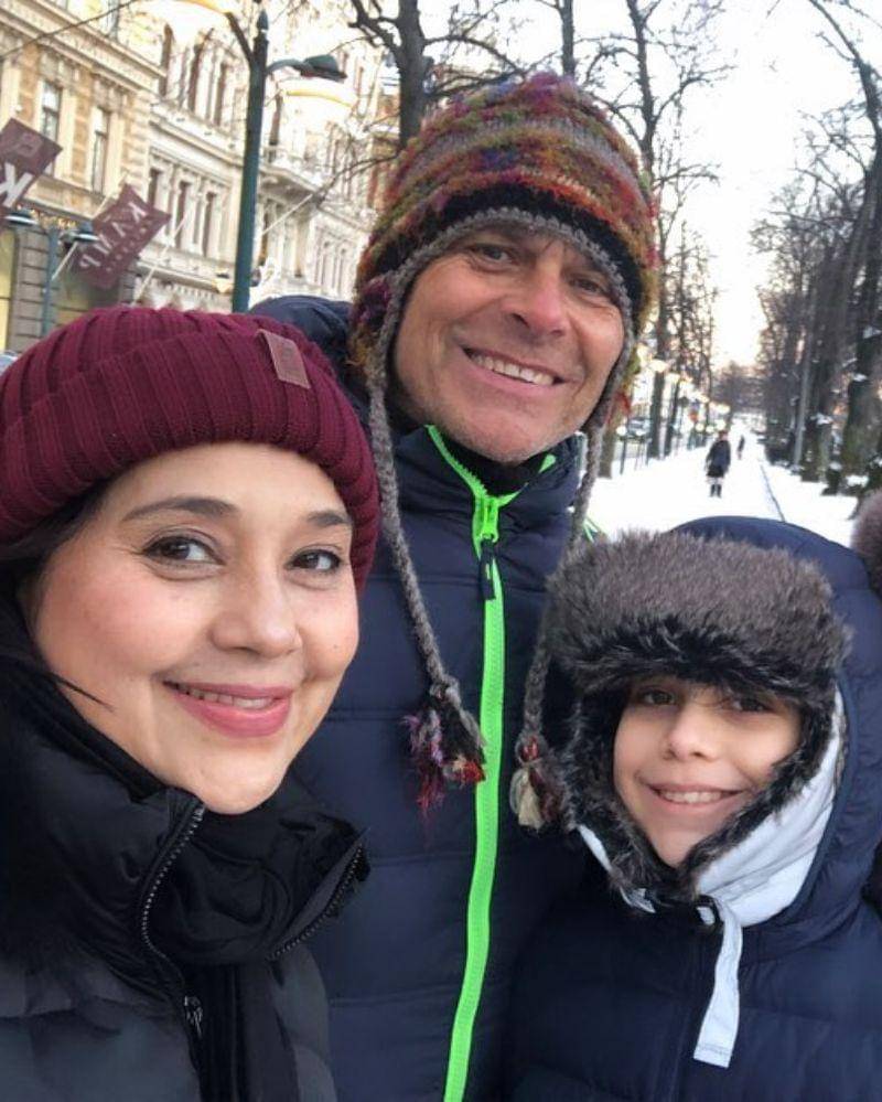 Instagram.com/ayukhadijahazhari