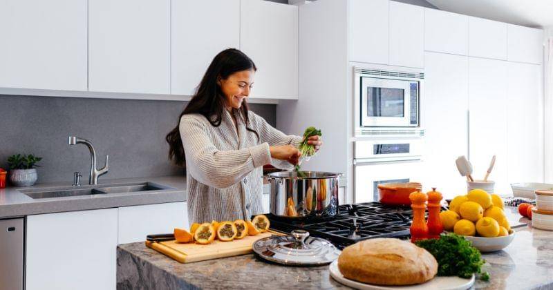 Unsplash/Jason Briscoe