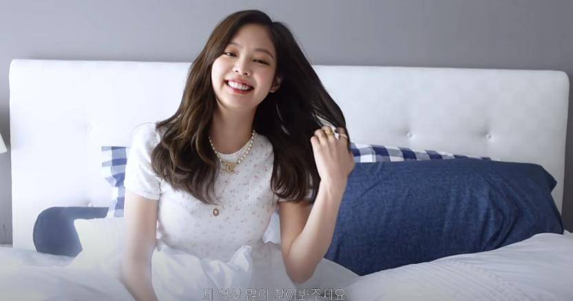 YouTube.com/JennierubyjaneOfficial