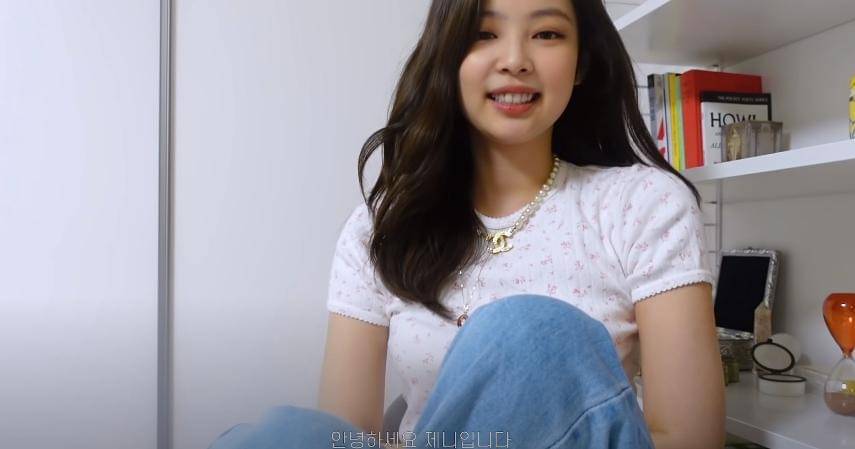 YouTube.com/JennierubyjaneOfficial