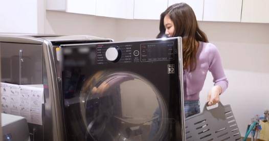 YouTube.com/JennierubyjaneOfficial