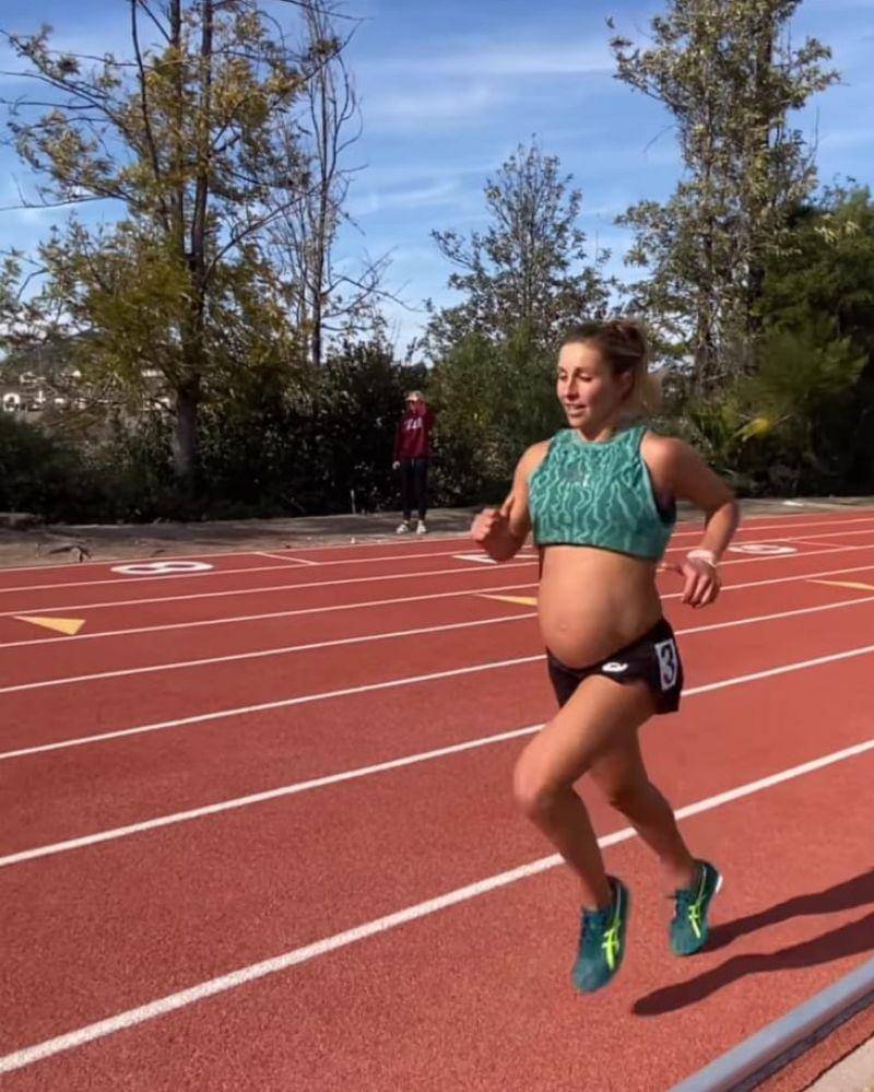 Instagram.com/@benzmakenz