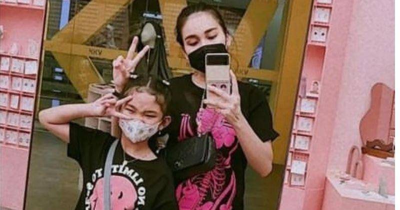 instagram.com/ayutingting92