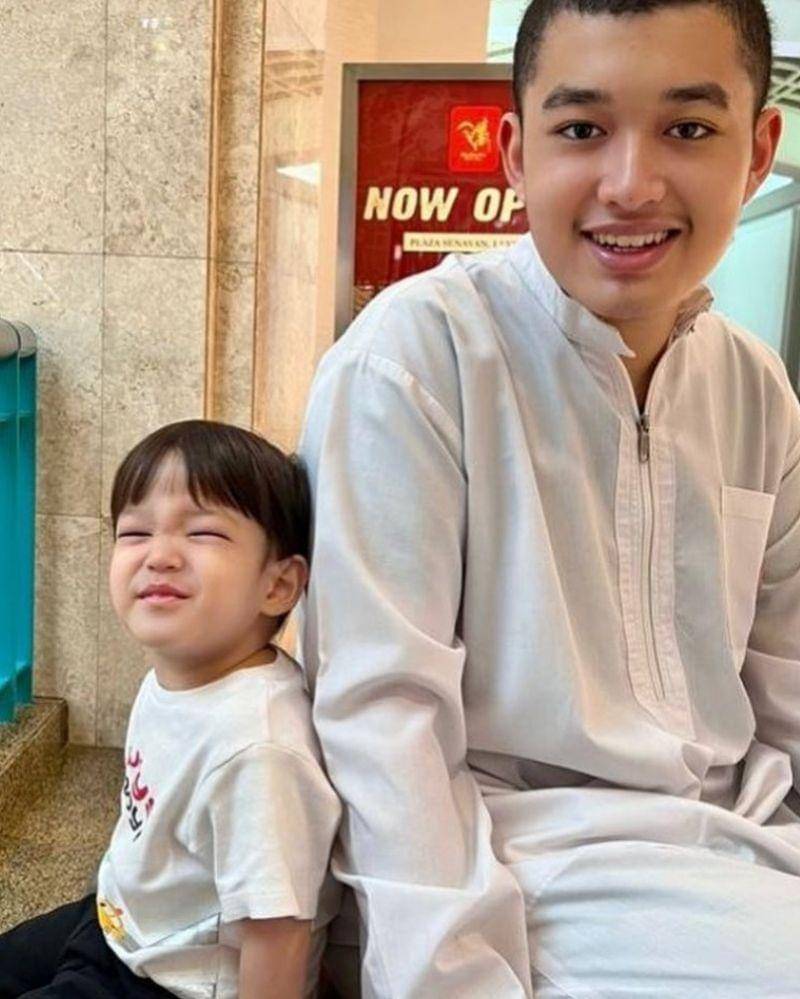 Instagram.com/lyravirna