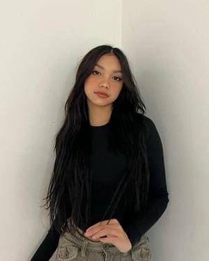 Instagram.com/@naura.ayu