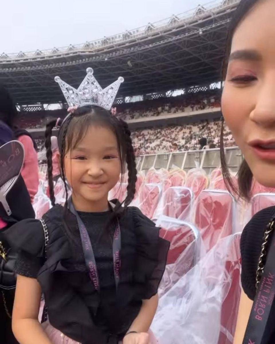 Instagram.com/sarwendah29