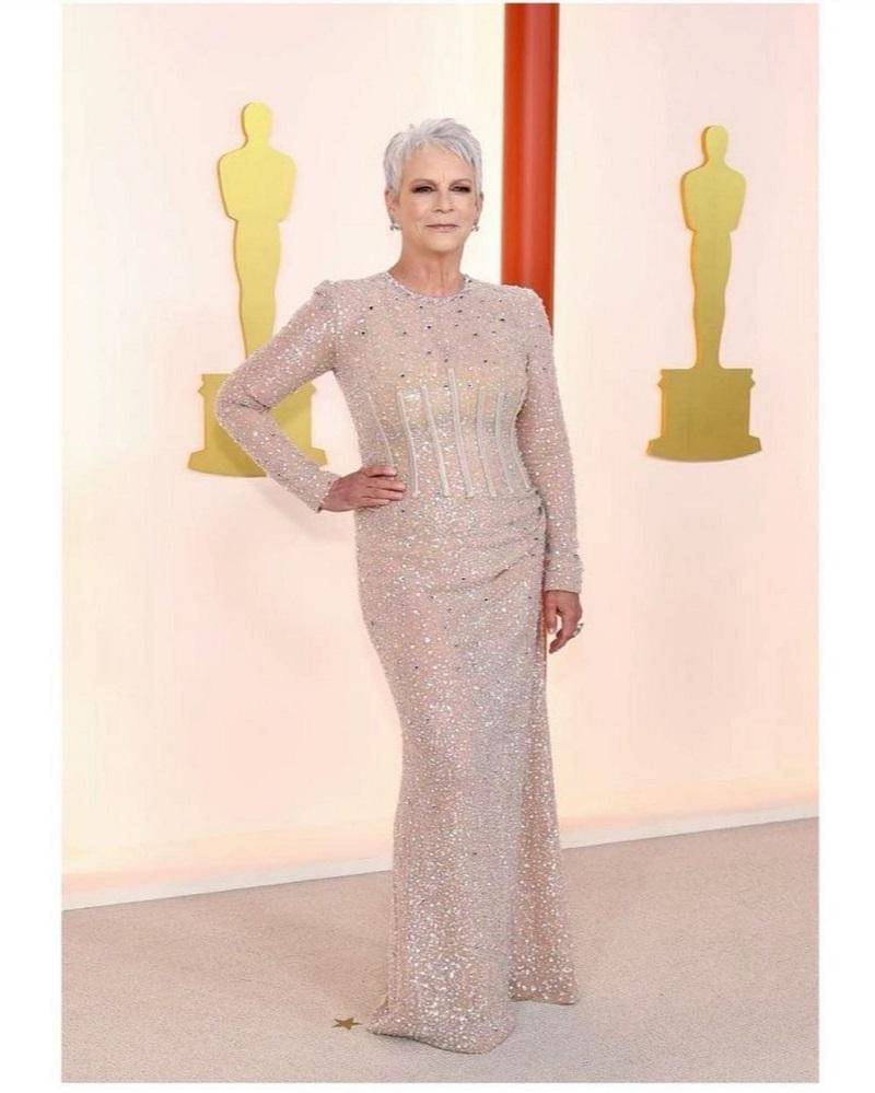 instagram.com/jamieleecurtis