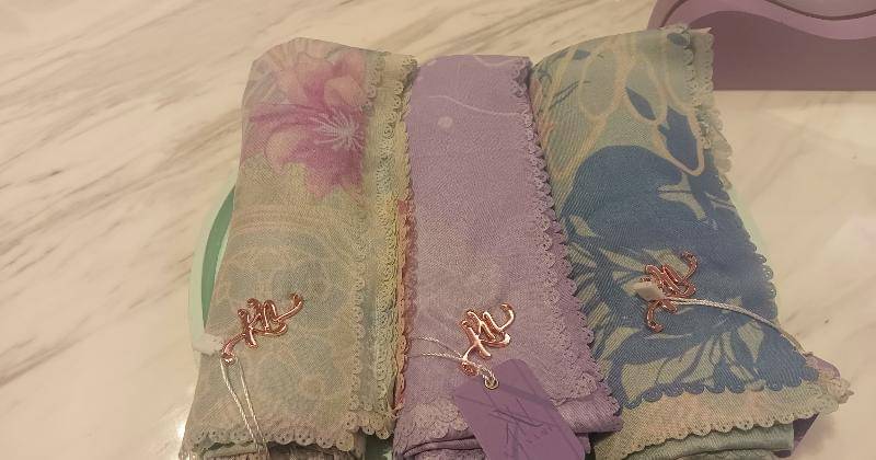 Popmama com/Onic Metheany