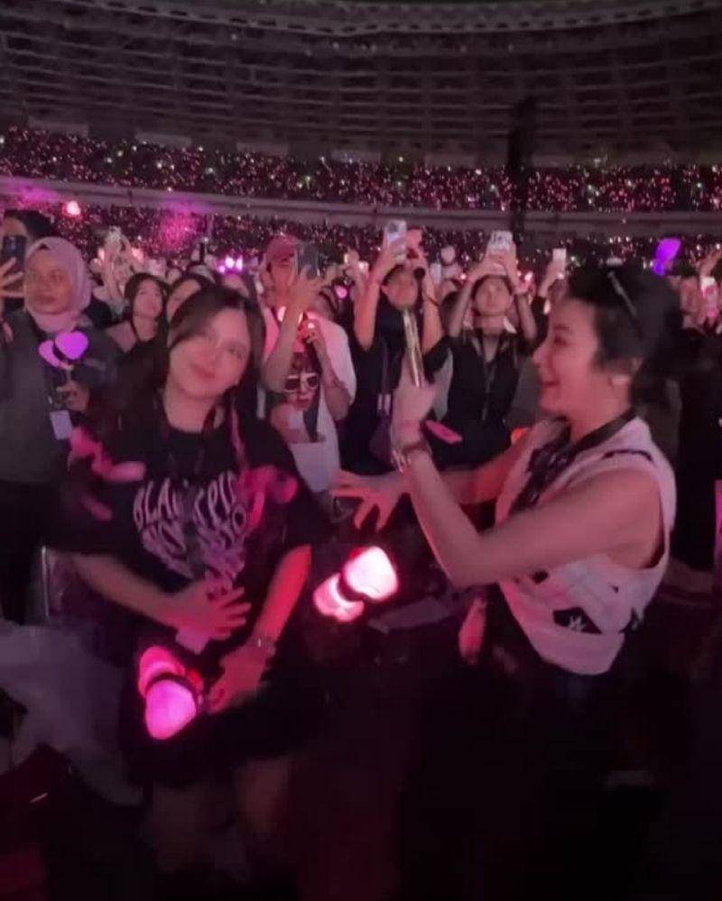 Instagram.com/@ravengo