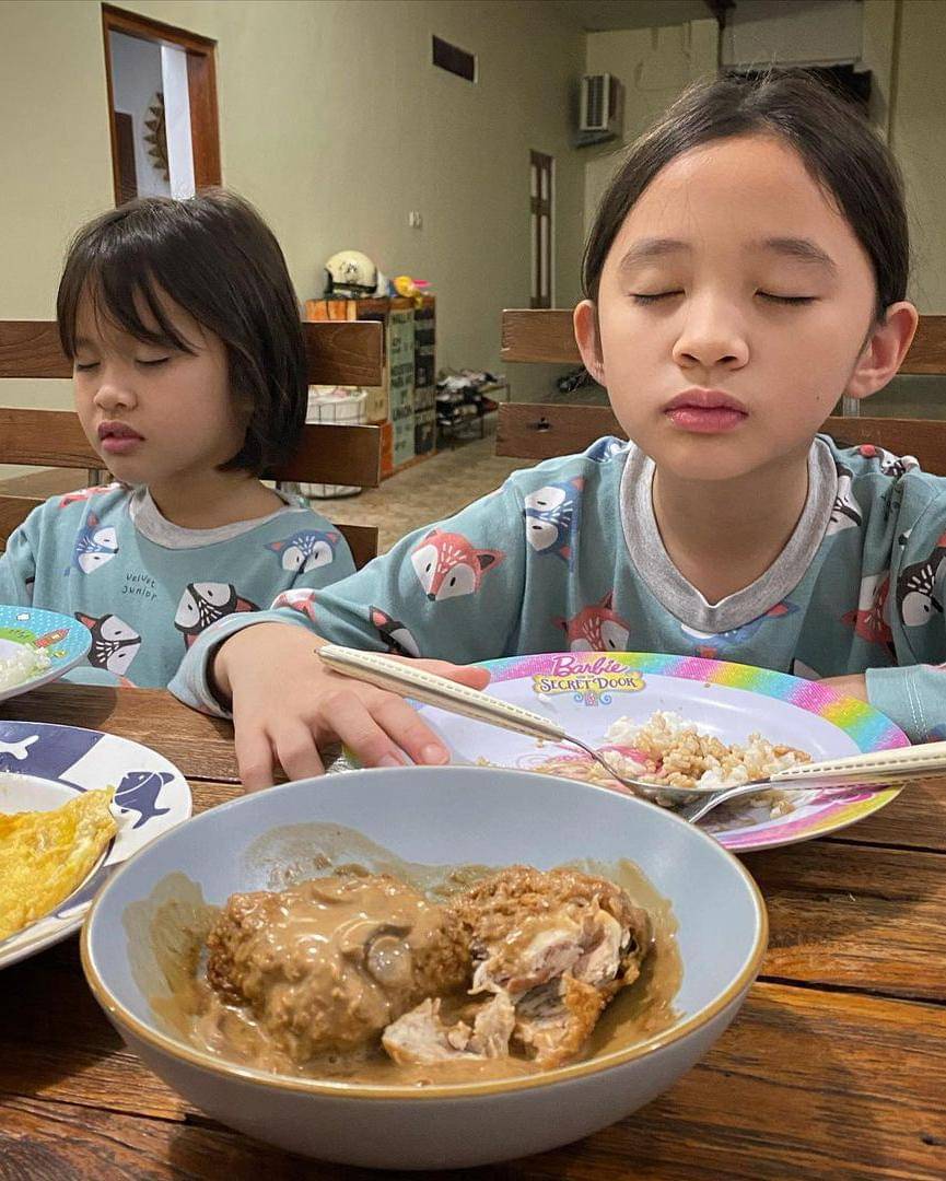 Instagram.com/zaskiadyamecca