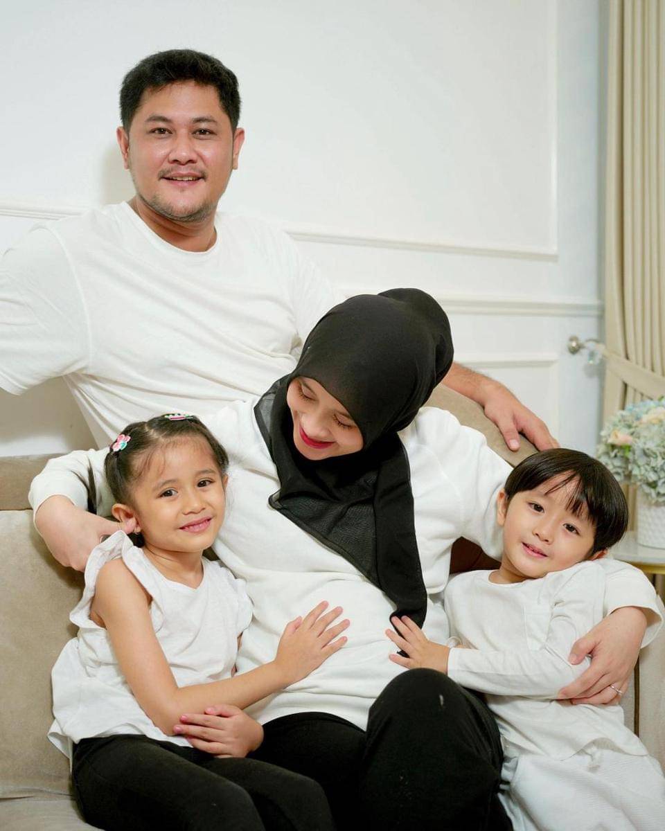 Instagram.com/ryana_dea