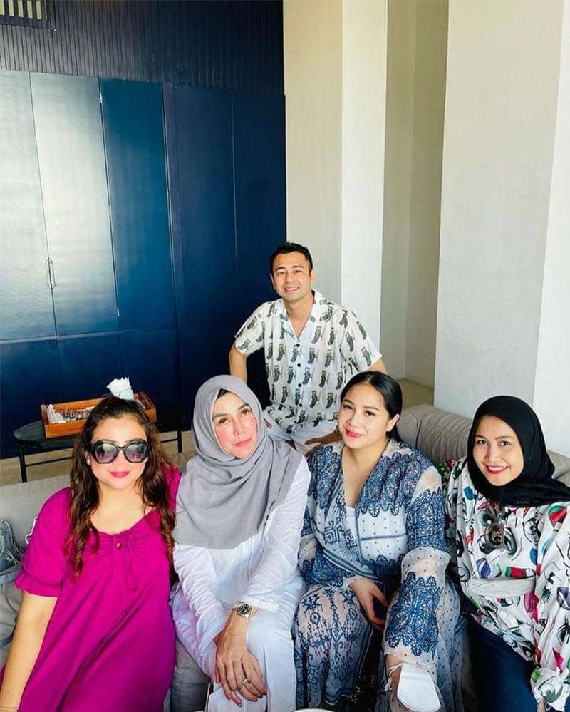 Instagram.com/amy_r_qanita