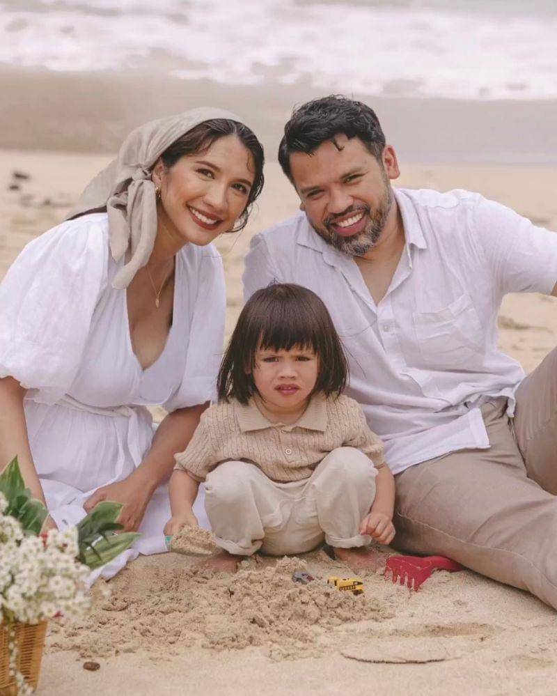 Instagram.com/achasinaga