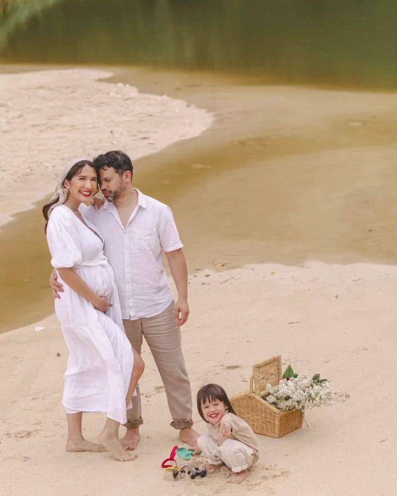 Instagram.com/achasinaga