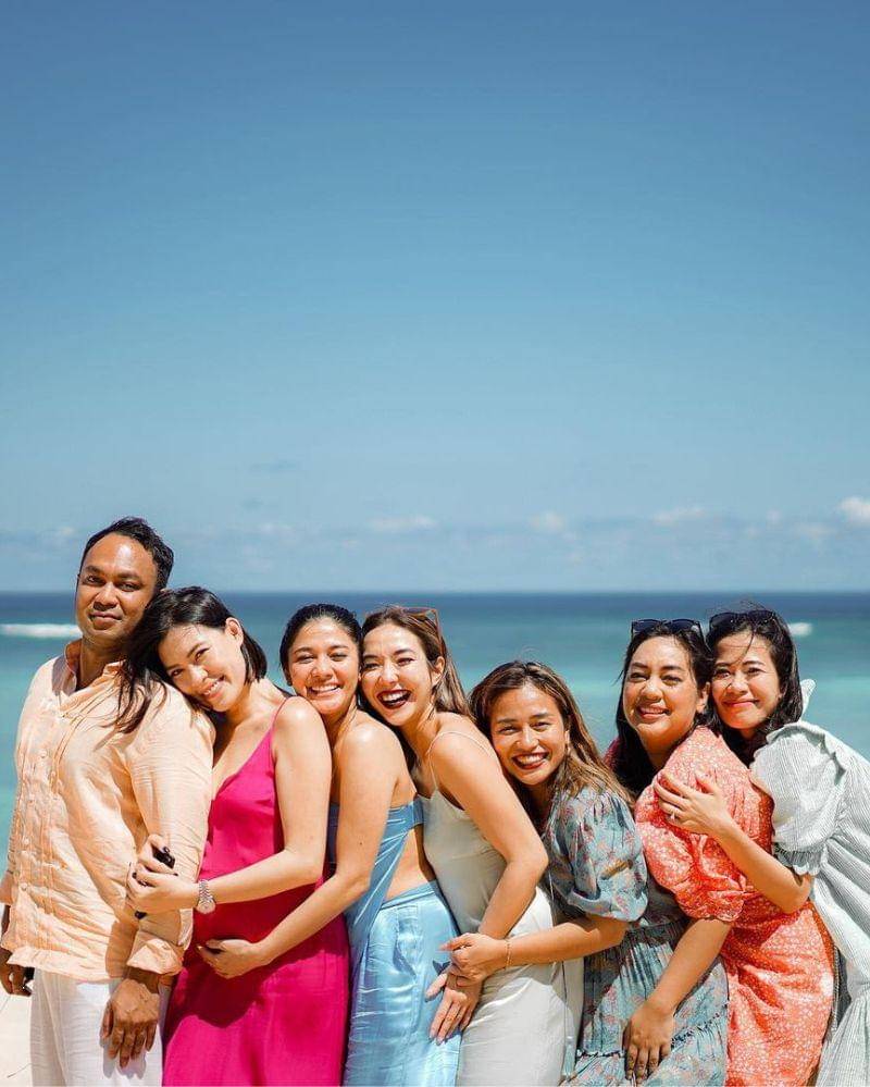 Instagram.com/@sridev1206