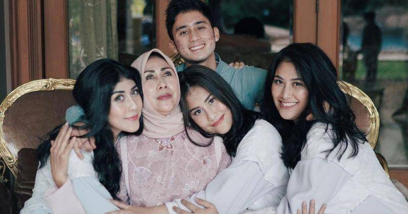 Instagram.com/gadiscsadiqah