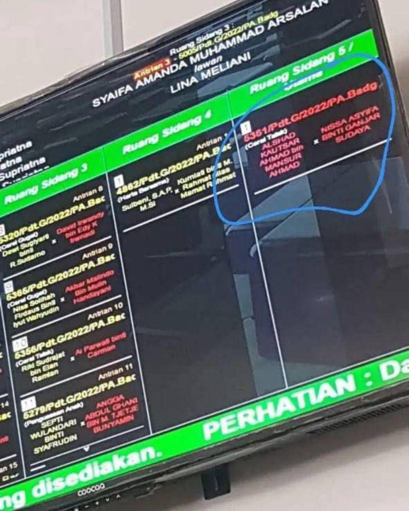 Twitter.com/tanyakanrl