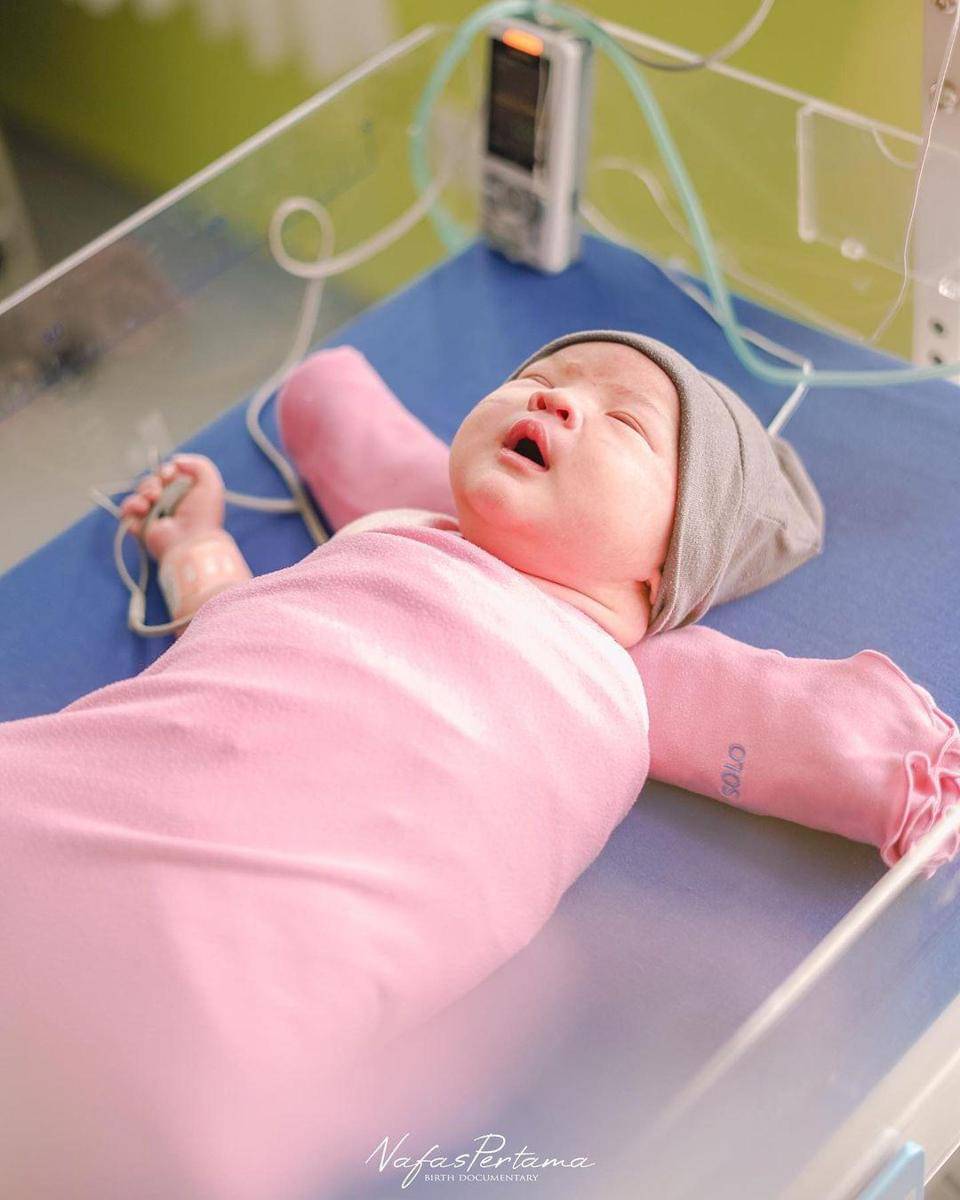 Instagram.com/nellakharisma