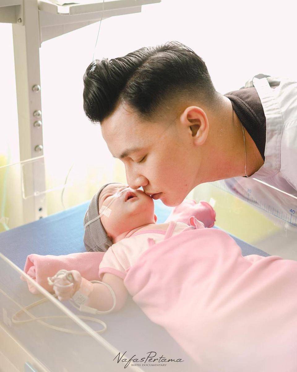 Instagram.com/nellakharisma