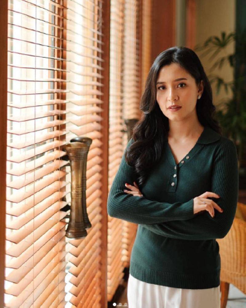 instagram.com/andira_83