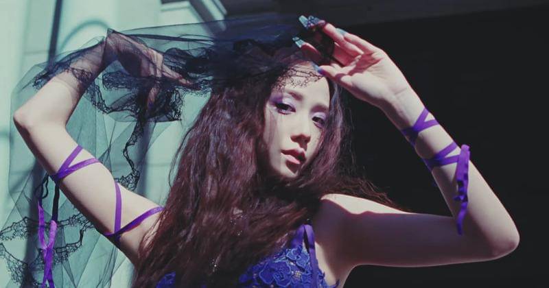 YouTube.com/BLACKPINK