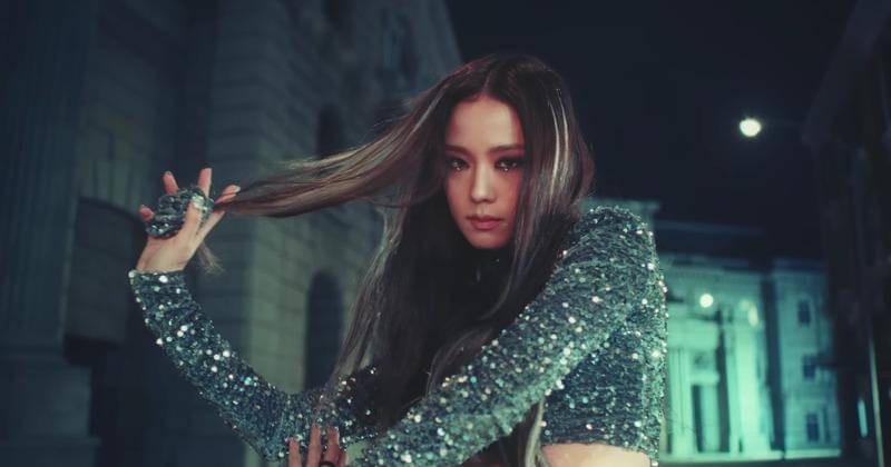 YouTube.com/BLACKPINK