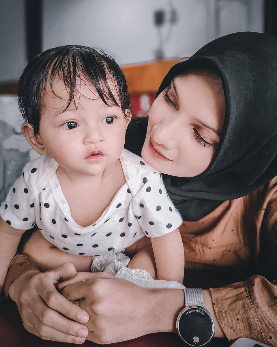 Instagram.com/yunie_s99