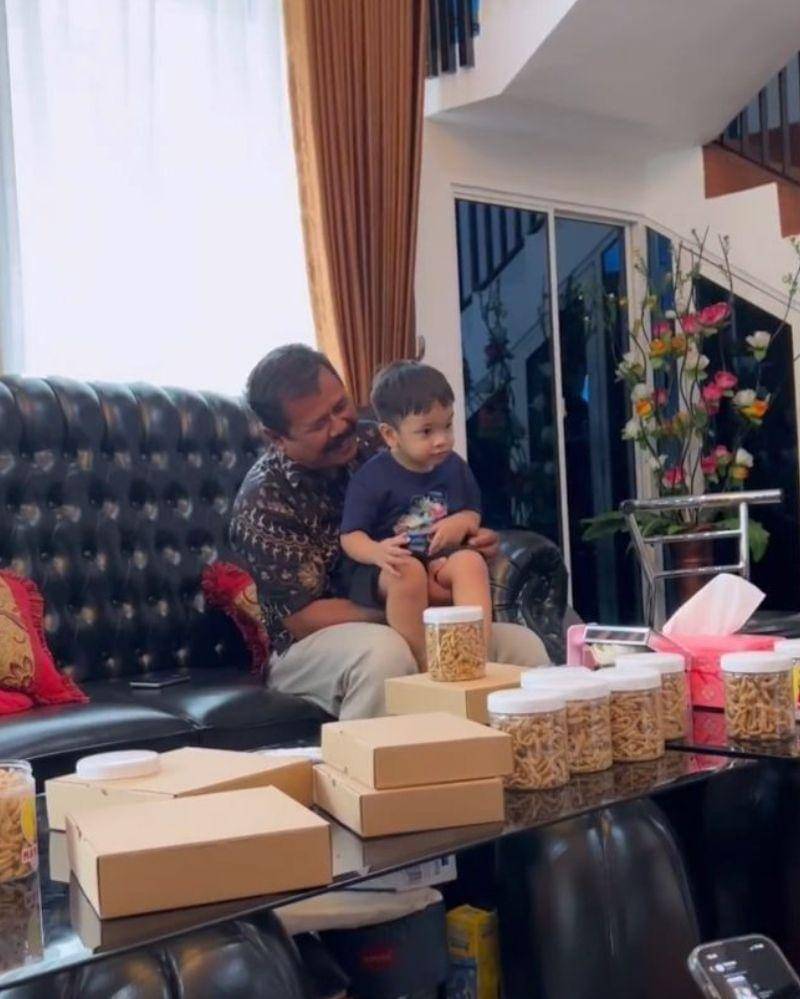 Instagram Story/fransfaisal_