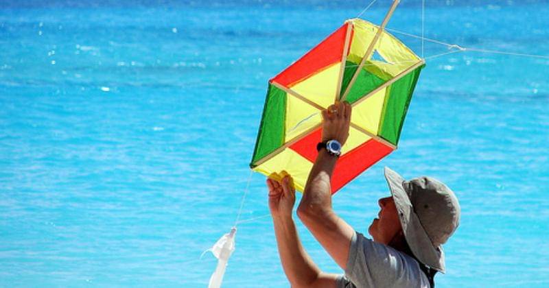 repeatingislands.com