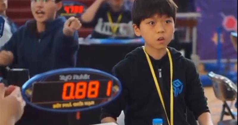 Instagram.com/info_uniik