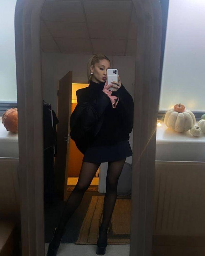 Instagram.com/Arianagrande