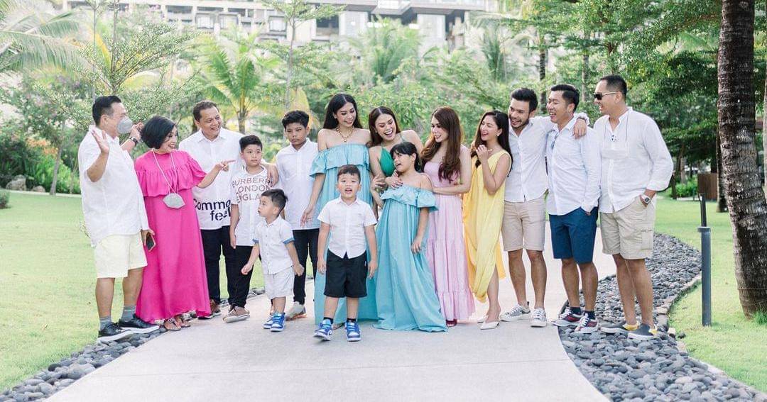 Instagram.com/pettyhasibuan